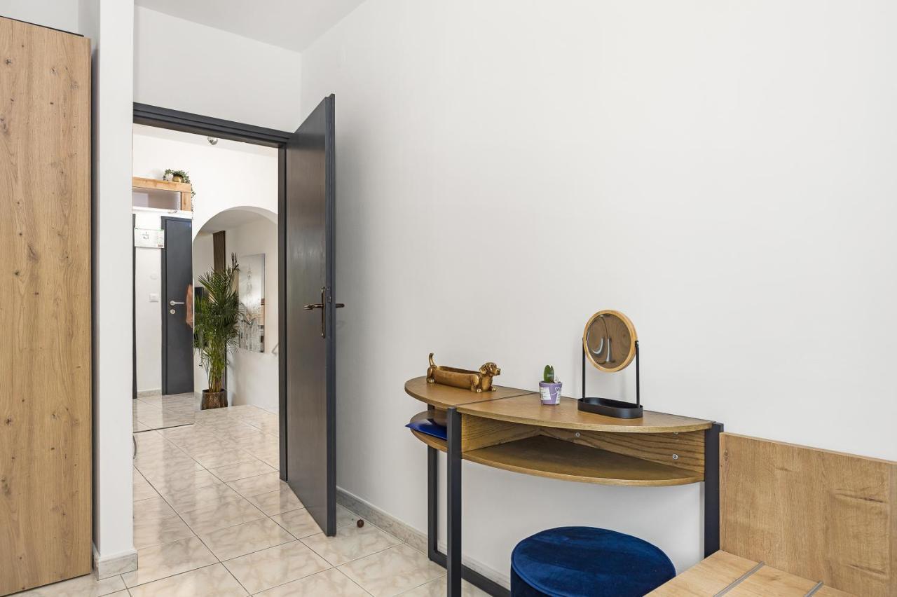 Romeo&Julia- Newly Refurbished Apartment Near Medulin ポメル エクステリア 写真