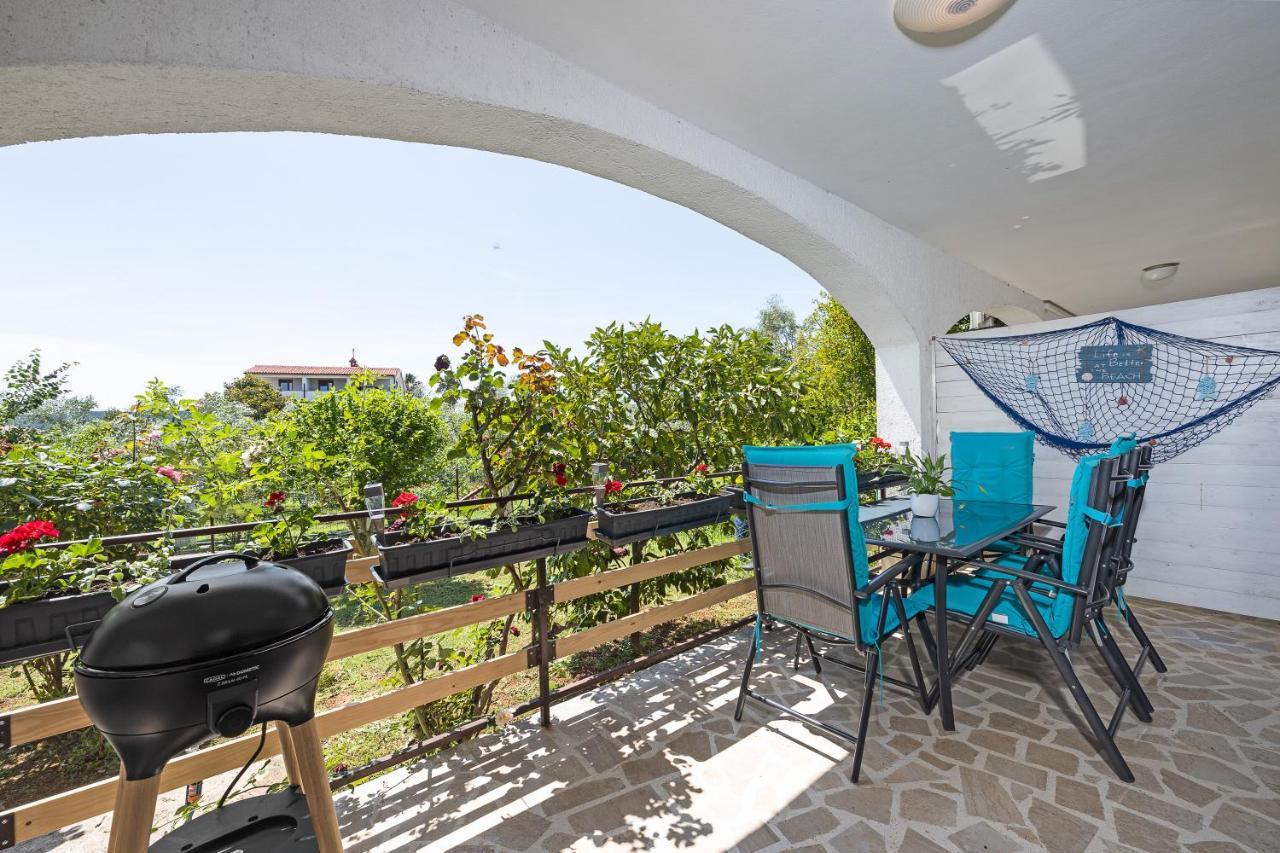 Romeo&Julia- Newly Refurbished Apartment Near Medulin ポメル エクステリア 写真
