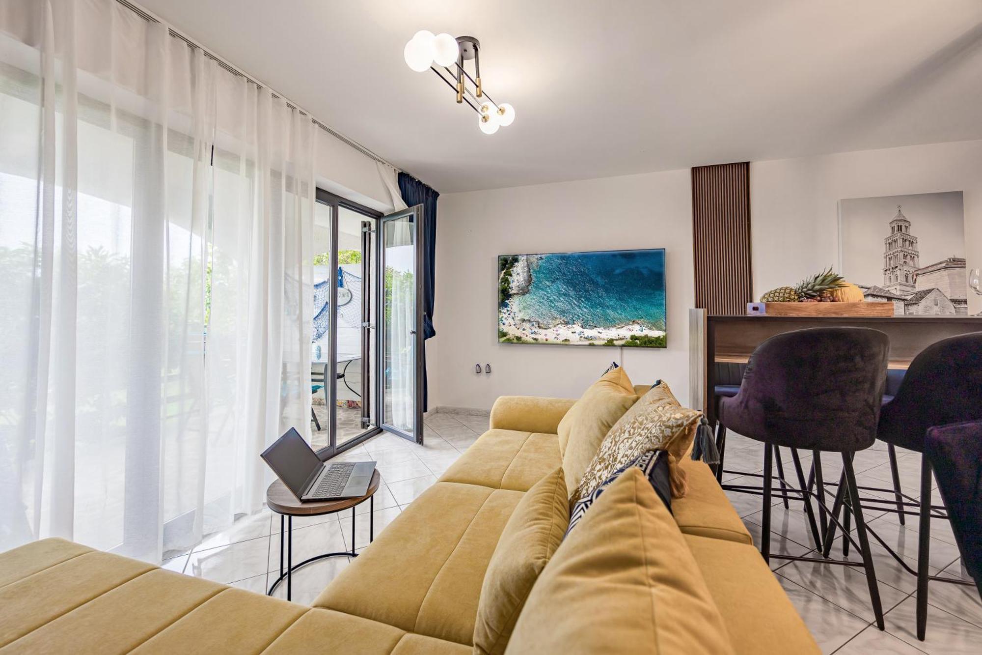 Romeo&Julia- Newly Refurbished Apartment Near Medulin ポメル エクステリア 写真